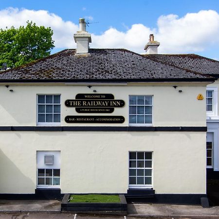 The Railway Inn Galmpton Екстериор снимка